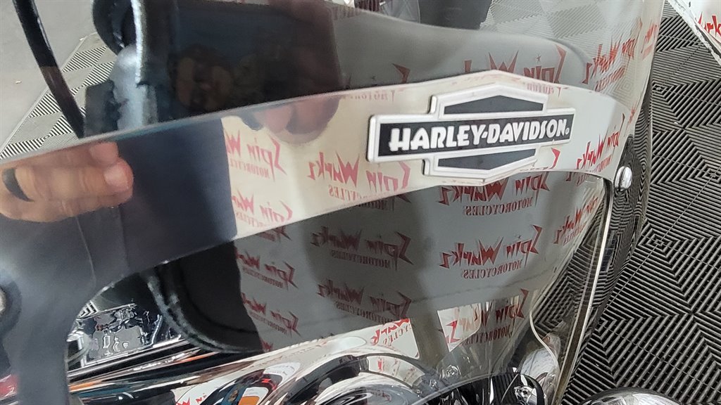 2017 Harley-Davidson FLHTCUTG - $14,000