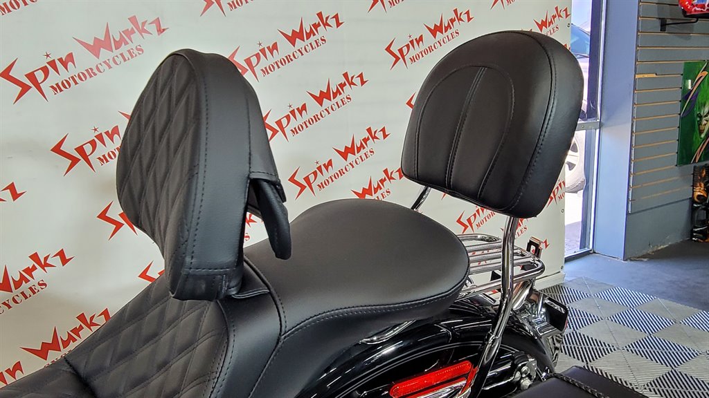 2017 Harley-Davidson FLHTCUTG - $14,000