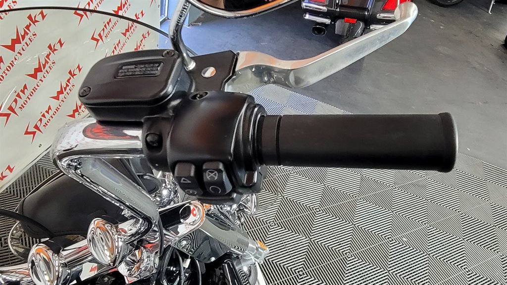 2017 Harley-Davidson FLHTCUTG - $14,000