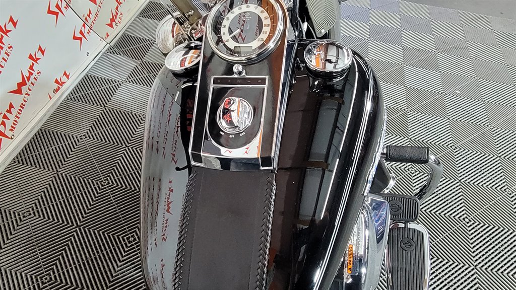 2017 Harley-Davidson FLHTCUTG - $14,000