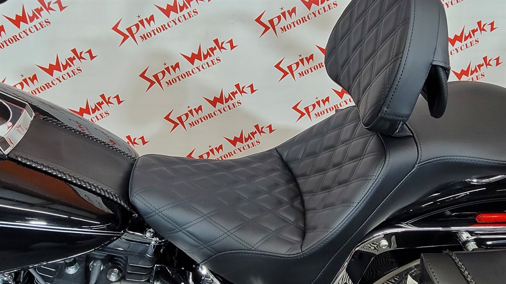 2017 Harley-Davidson FLHTCUTG - $14,000