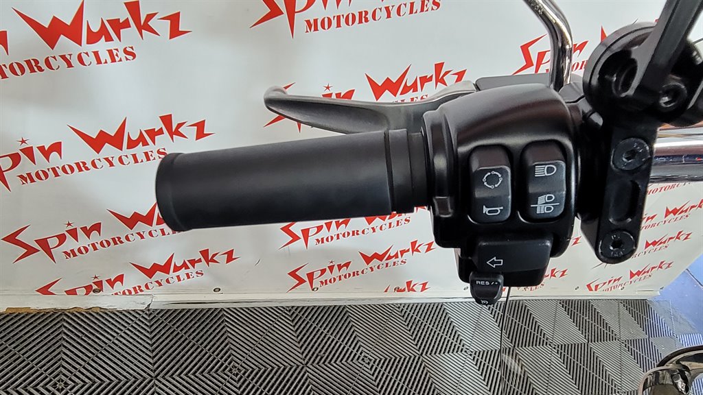 2017 Harley-Davidson FLHTCUTG - $14,000