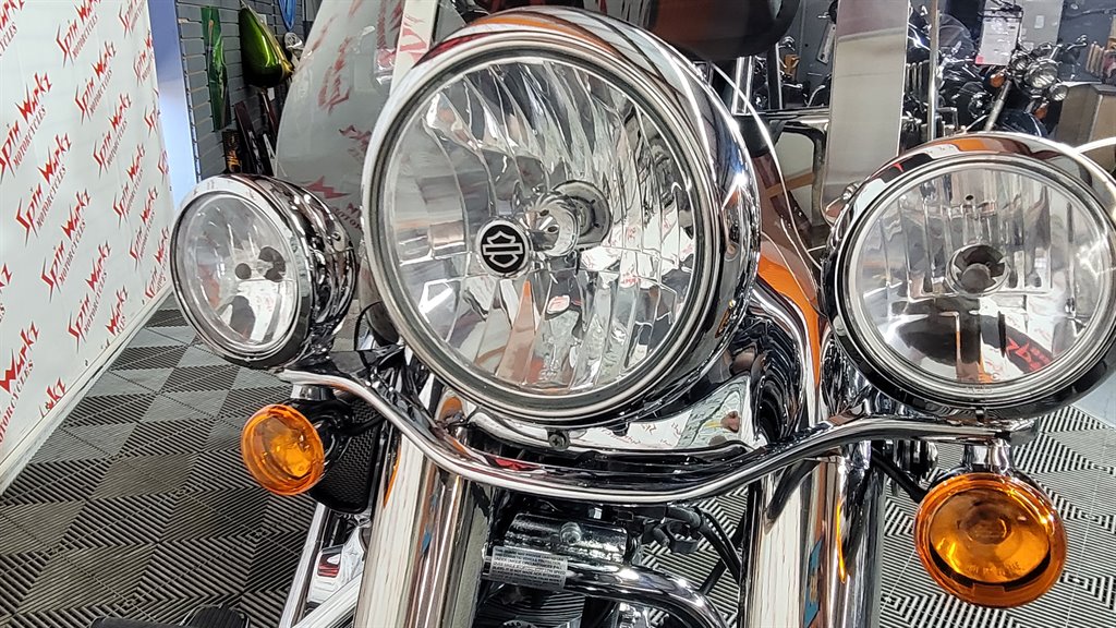 2017 Harley-Davidson FLHTCUTG - $14,000