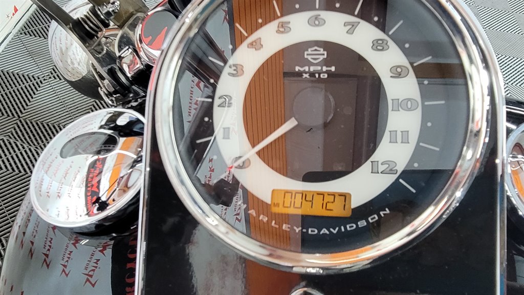 2017 Harley-Davidson FLHTCUTG - $14,000