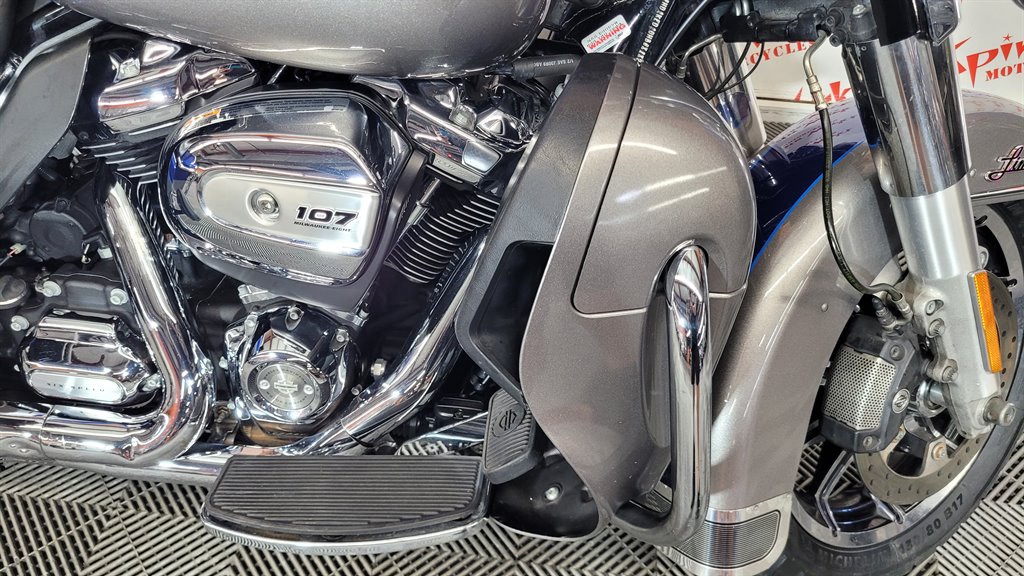 2017 Harley-Davidson FLHTK - $14,000