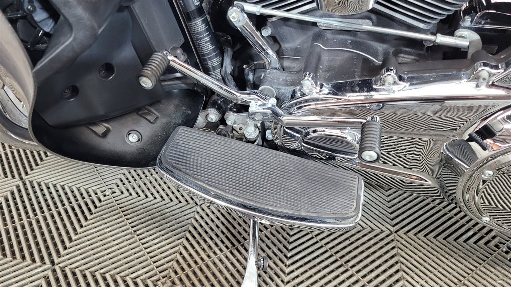 2017 Harley-Davidson FLHTK - $14,000