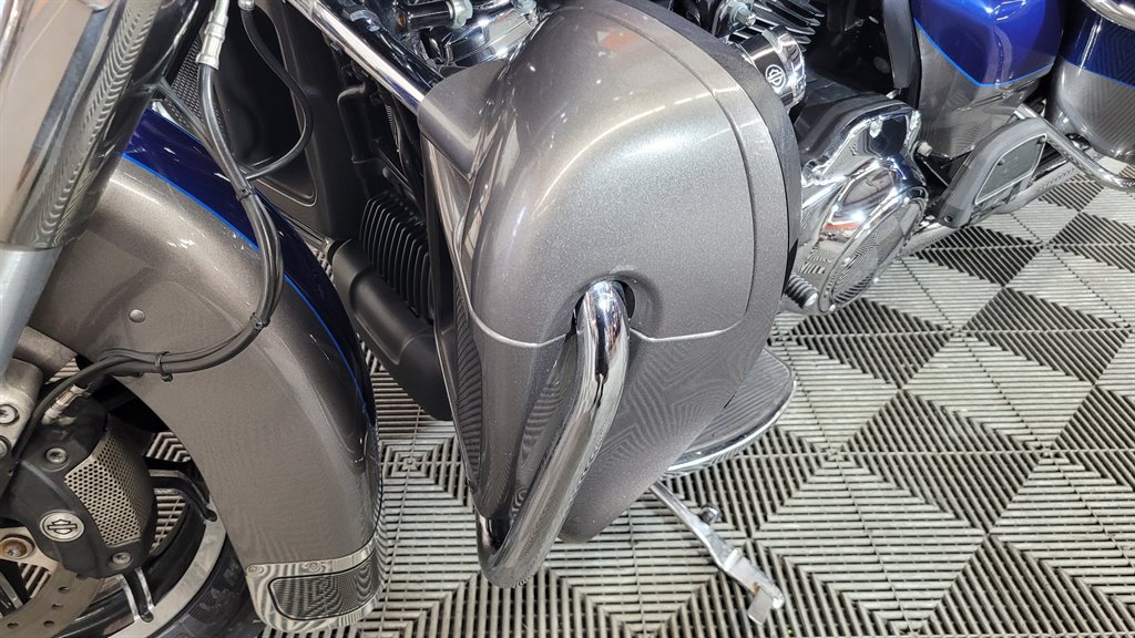 2017 Harley-Davidson FLHTK - $14,000