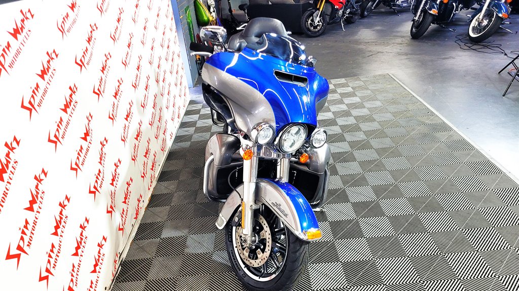 2017 Harley-Davidson FLHTK - $14,000