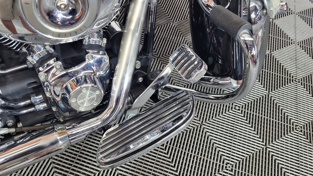 2011 Harley-davidson Heritage Softail Classic - $7,000
