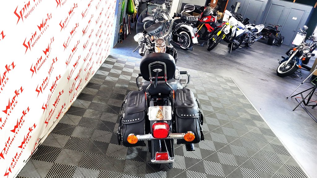 2011 Harley-davidson Heritage Softail Classic - $7,000