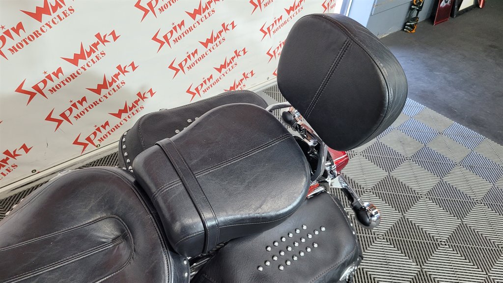 2011 Harley-davidson Heritage Softail Classic - $7,000