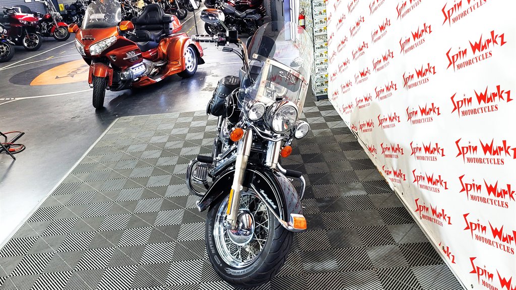 2011 Harley-davidson Heritage Softail Classic - $7,000