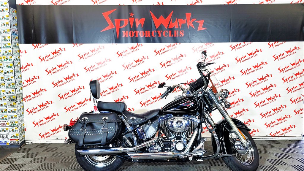 2011 Harley-davidson Heritage Softail Classic - $7,000