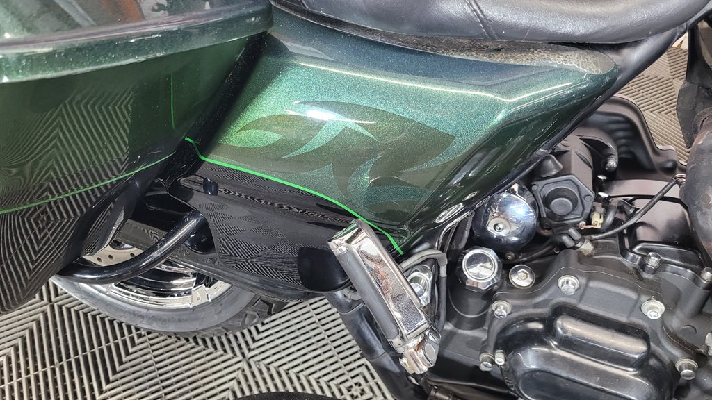 2014 Harley-davidson Cvo Road King - $14,000