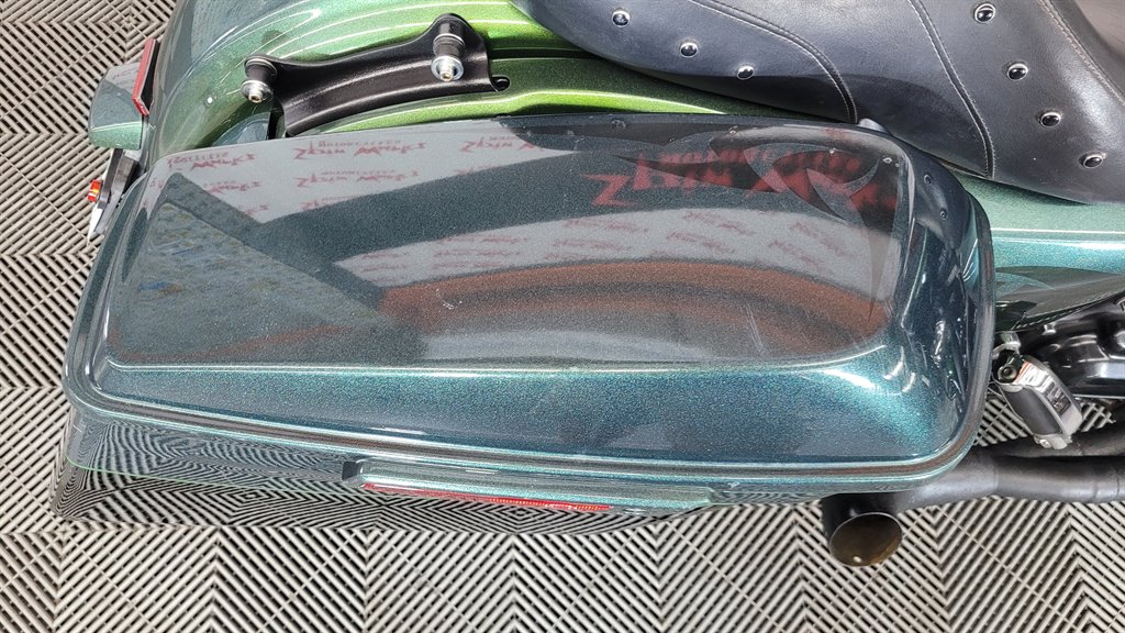 2014 Harley-davidson Cvo Road King - $14,000