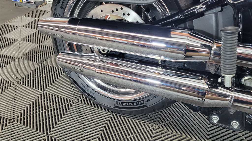 2017 Harley-Davidson FXSE - $11,000