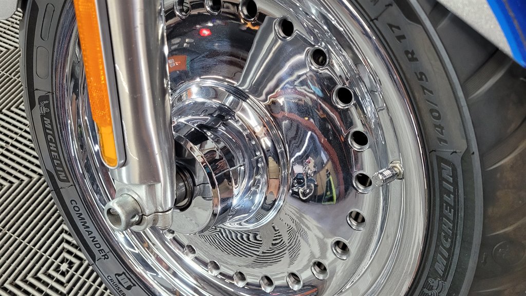 2017 Harley-Davidson FXSE - $11,000