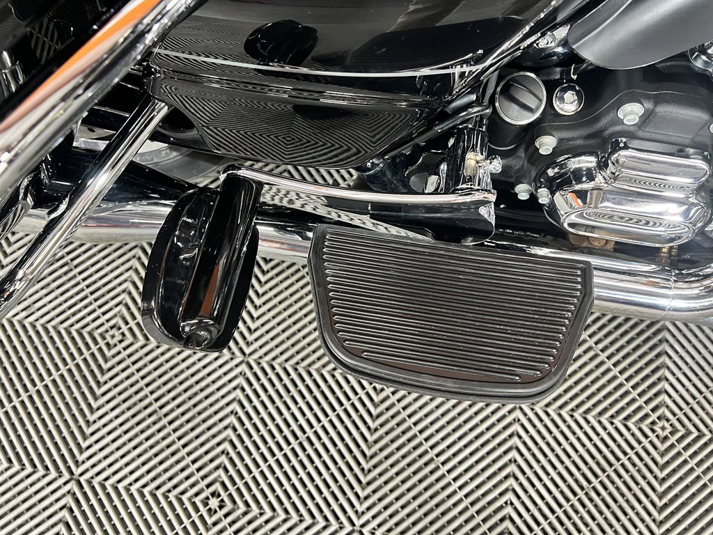2016 Harley Davidson Ultra Limited Flhtk - $14,000