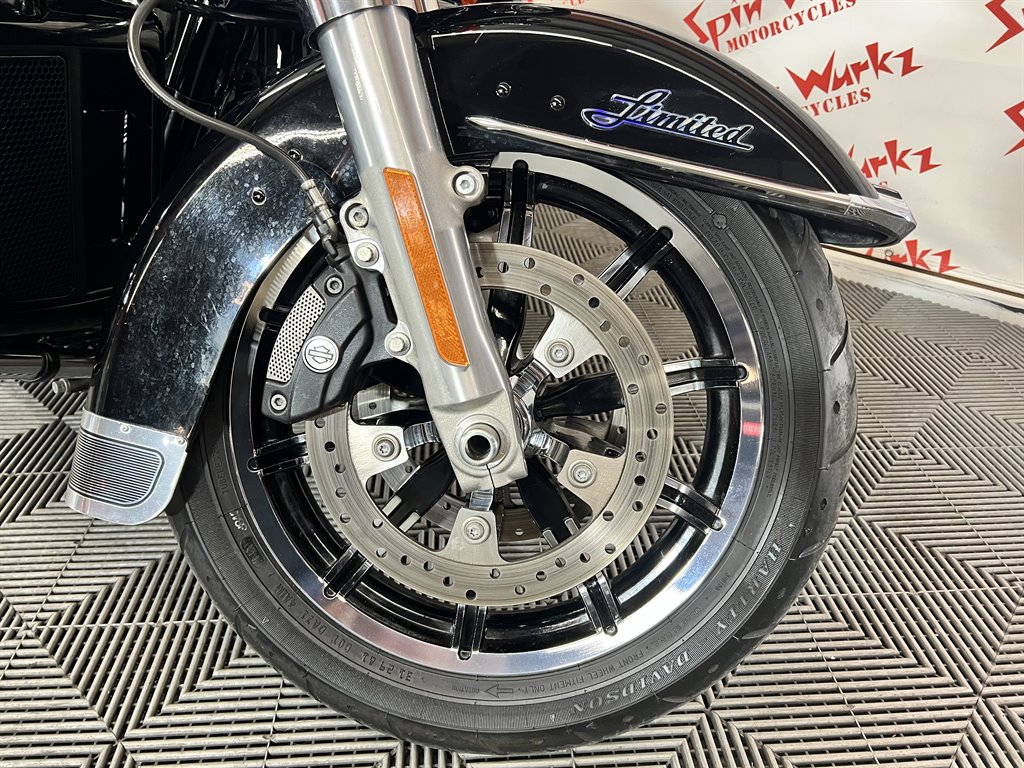 2016 Harley Davidson Ultra Limited Flhtk - $14,000
