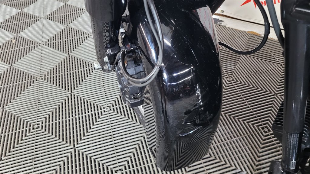 2011 Harley-davidson Electra Glide Ultra Limited - $6,000