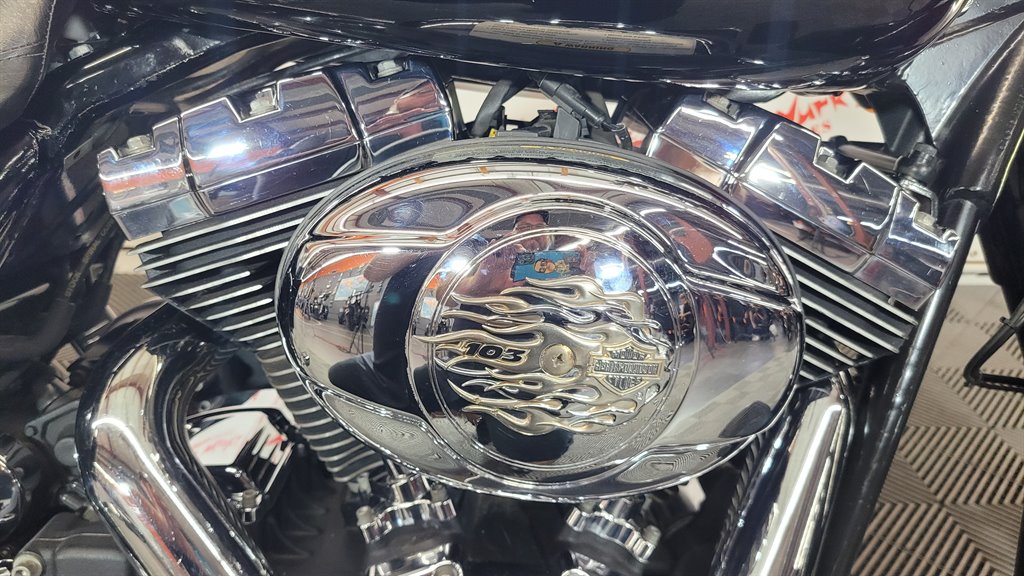 2011 Harley-davidson Electra Glide Ultra Limited - $6,000