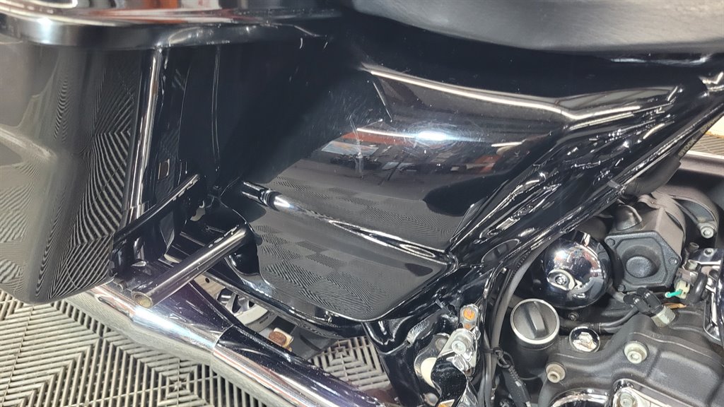 2011 Harley-davidson Electra Glide Ultra Limited - $6,000