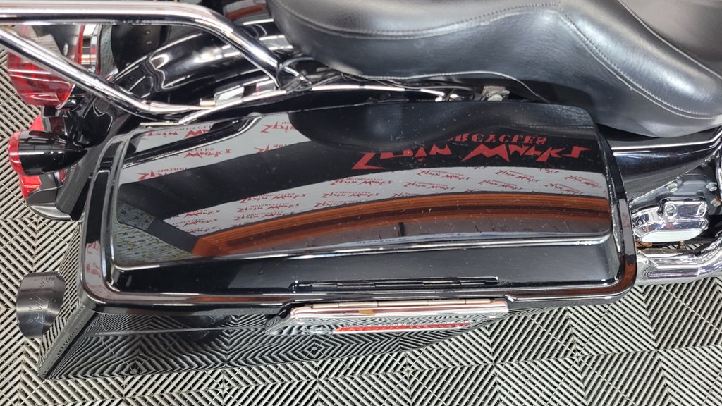 2011 Harley-davidson Electra Glide Ultra Limited - $6,000