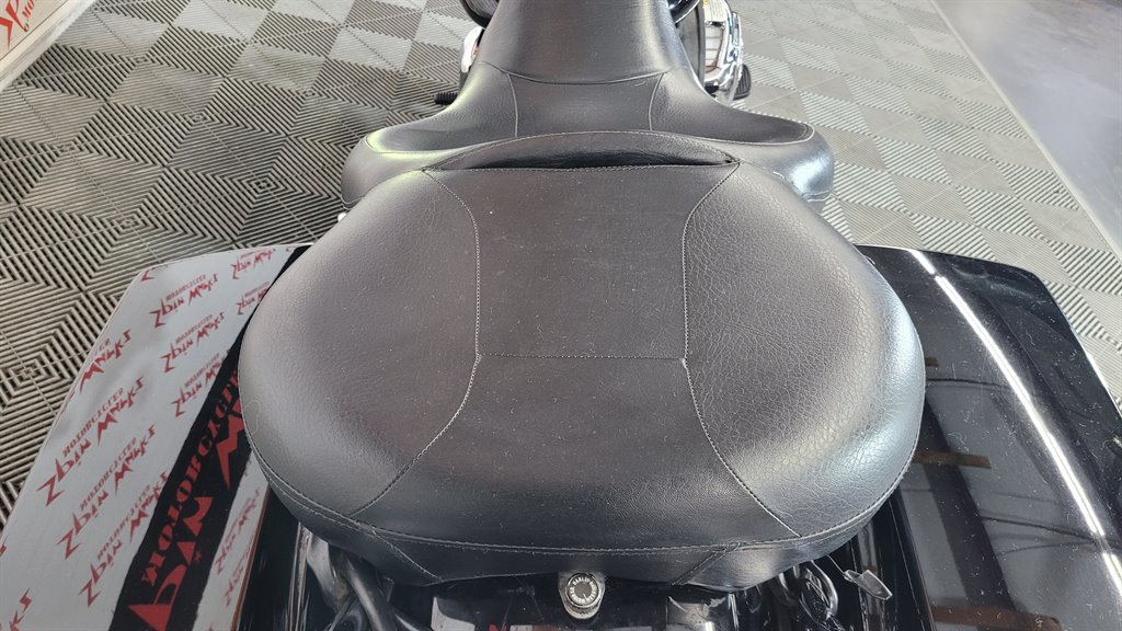 2011 Harley-davidson Electra Glide Ultra Limited - $6,000