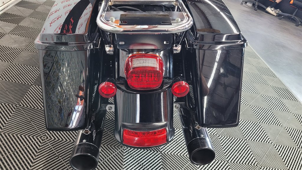 2011 Harley-davidson Electra Glide Ultra Limited - $6,000