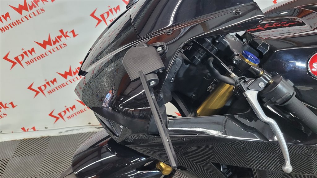 2023 Honda Cbr600rr - $10,900