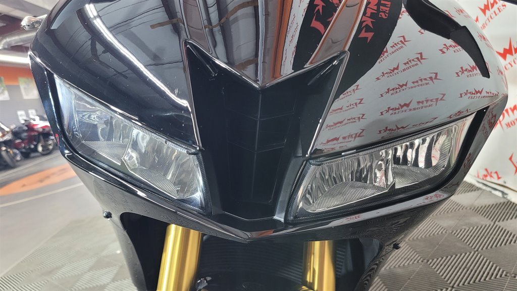 2023 Honda Cbr600rr - $10,900