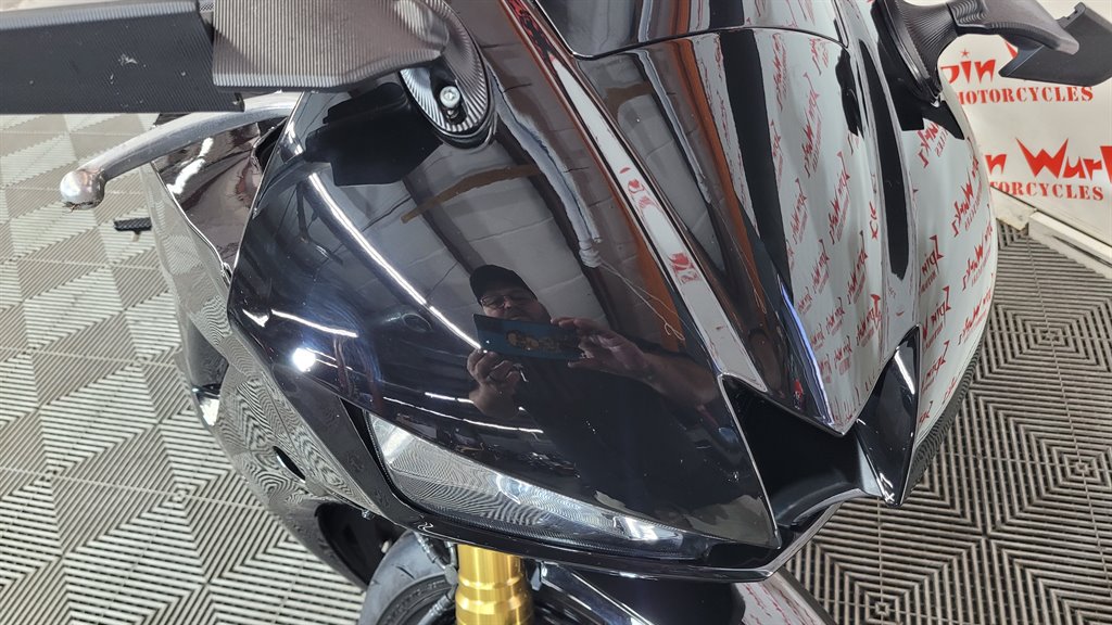2023 Honda Cbr600rr - $10,900