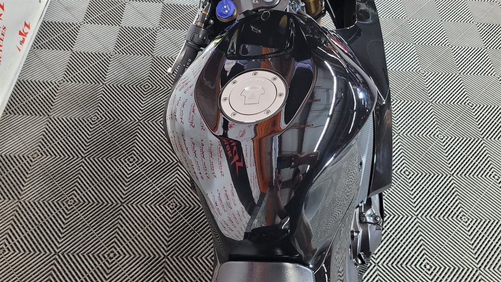 2023 Honda Cbr600rr - $10,900