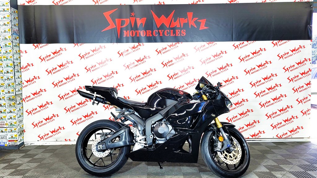 2023 Honda Cbr600rr - $10,900