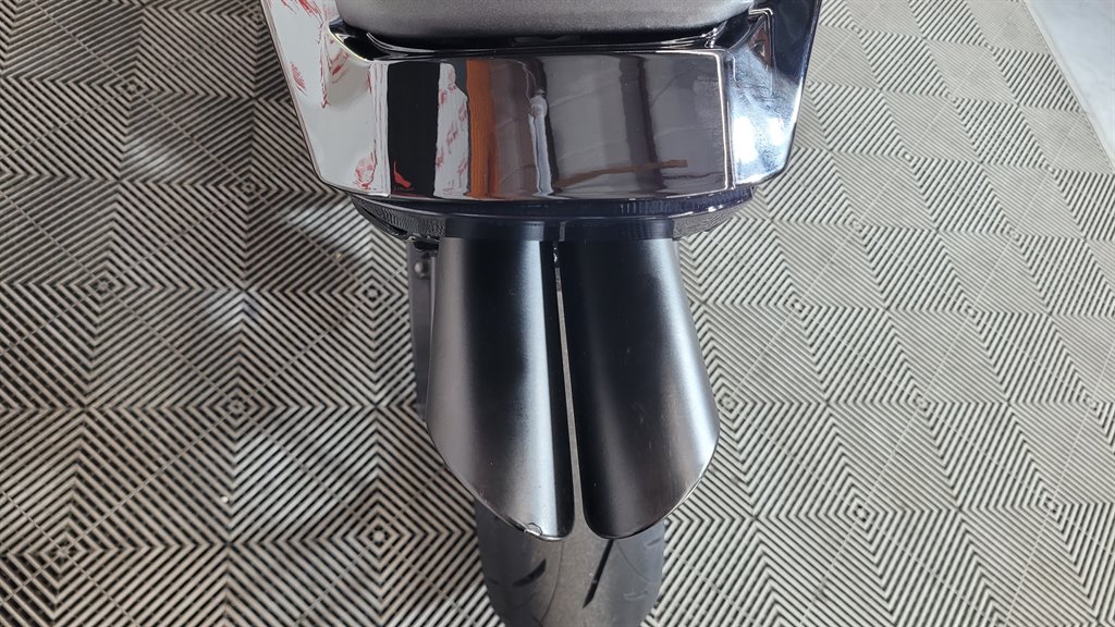 2023 Honda Cbr600rr - $10,900