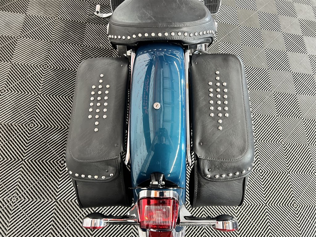 2004 Harley-davidson Heritage Softail Classic - $7,000