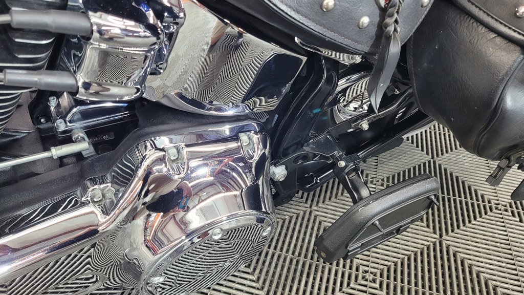 2016 Harley Davidson Softail Heritage - $10,000