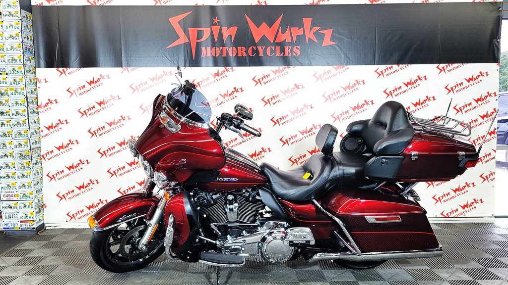 2017 Harley Davidson Ultra Limited Flhtk - $17,000