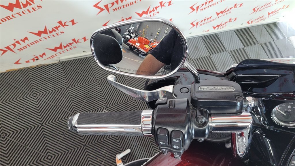 2017 Harley Davidson Ultra Limited Flhtk - $17,000
