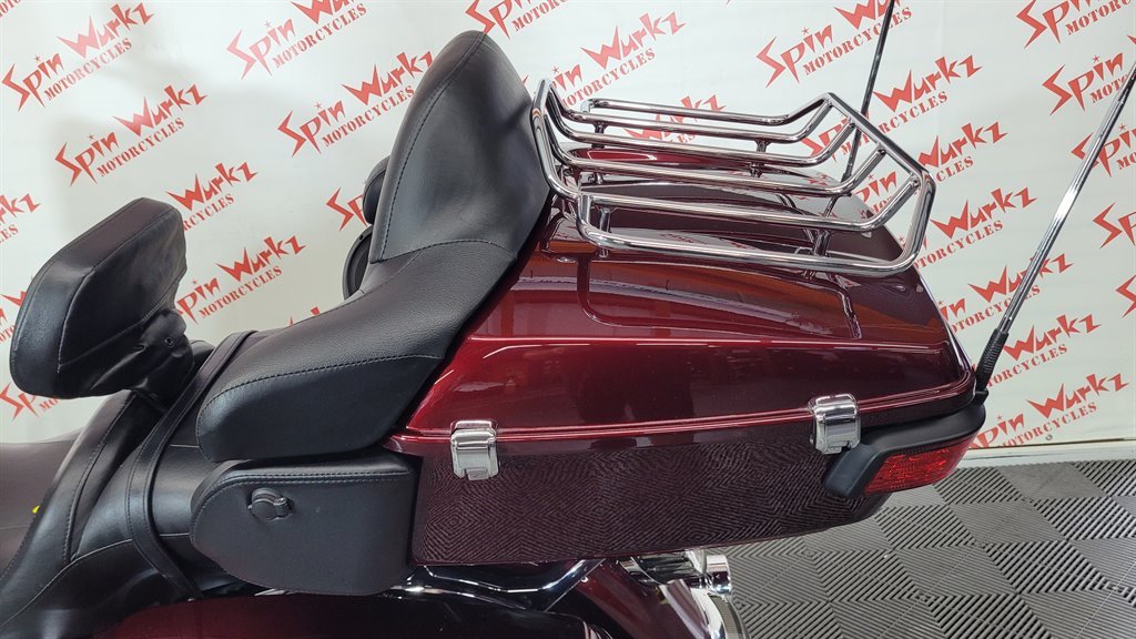 2017 Harley Davidson Ultra Limited Flhtk - $17,000