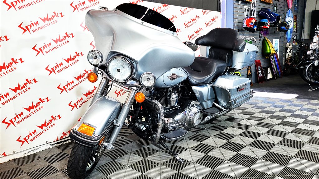 2012 Harley-davidson Electra Glide Classic 103 - $9,000