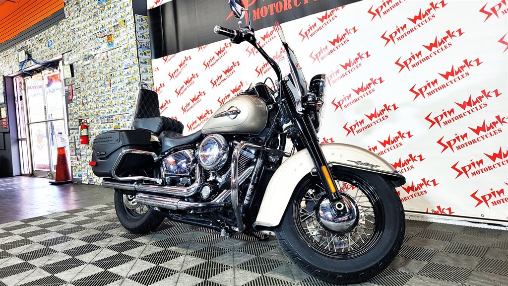 2018 Harley-davidson Heritage Classic - $11,000