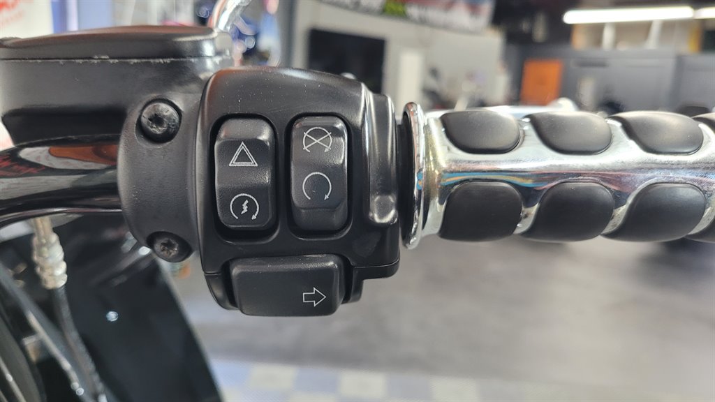 2018 Harley-davidson Heritage Classic - $11,000