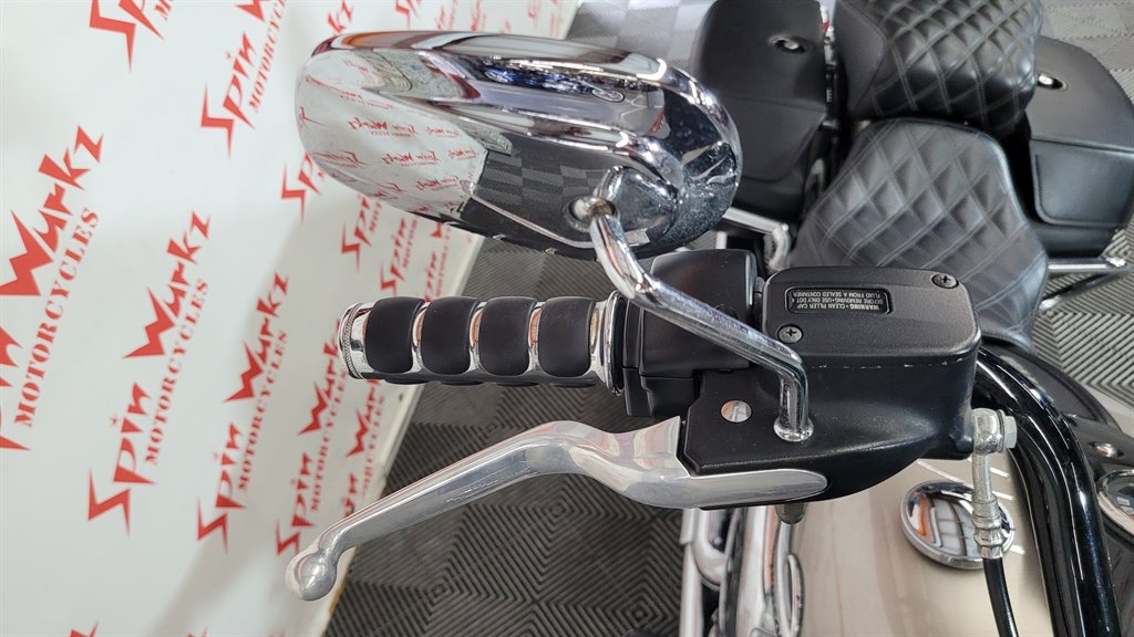 2018 Harley-davidson Heritage Classic - $11,000