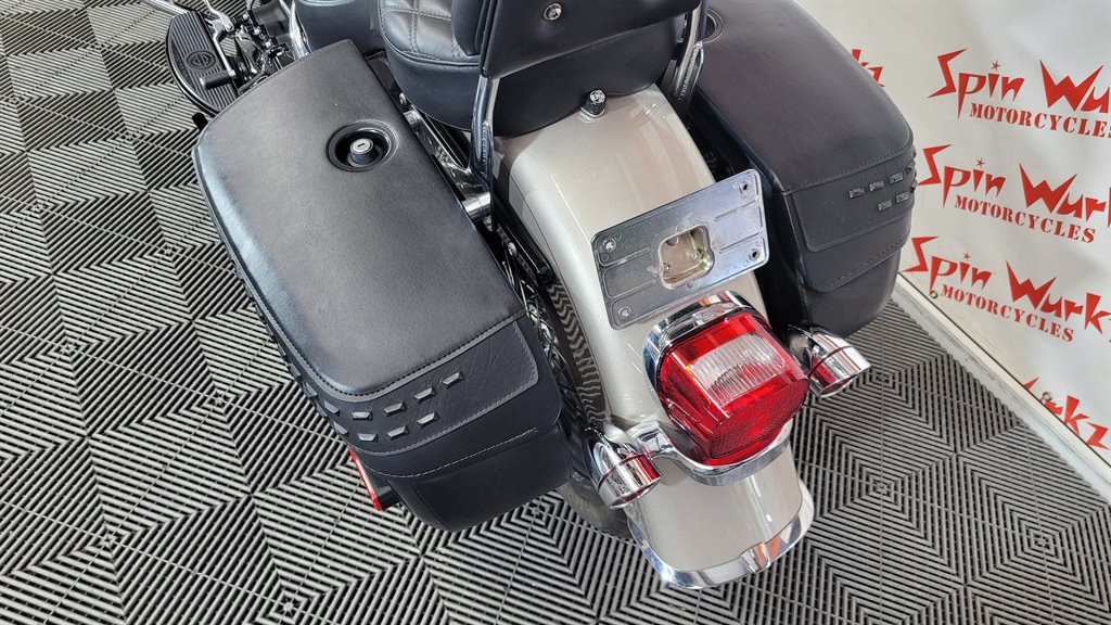 2018 Harley-davidson Heritage Classic - $11,000