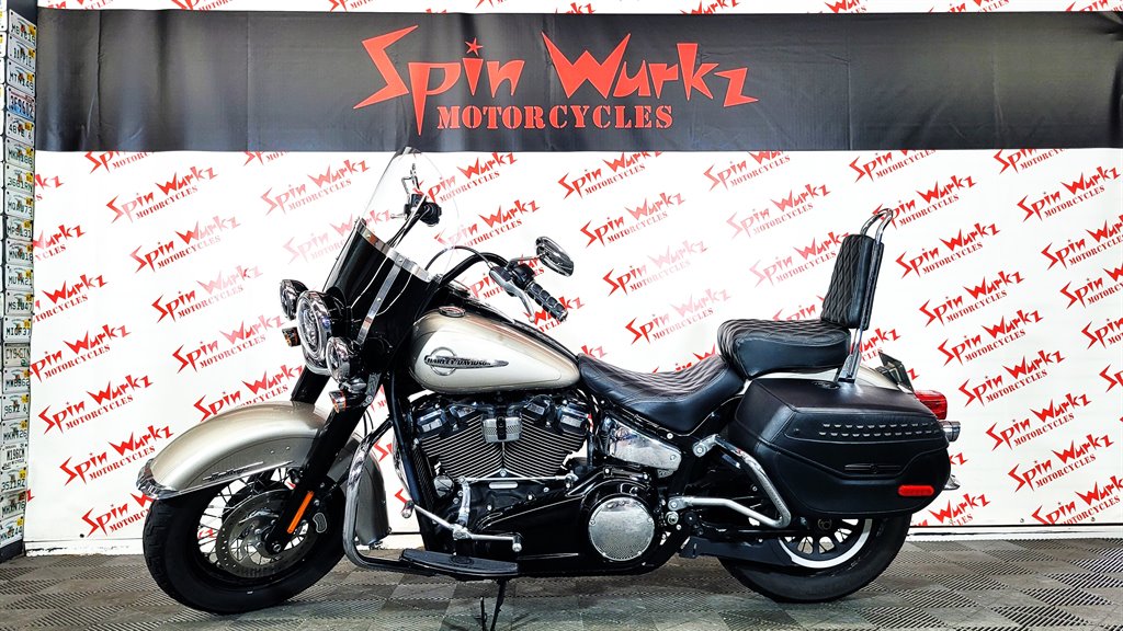2018 Harley-davidson Heritage Classic - $11,000