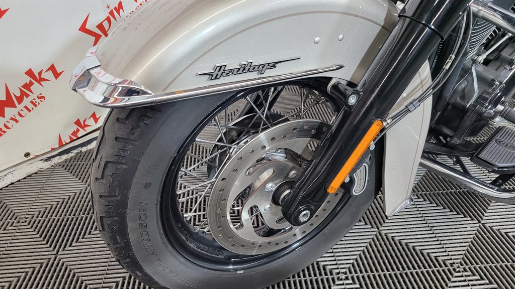 2018 Harley-davidson Heritage Classic - $11,000