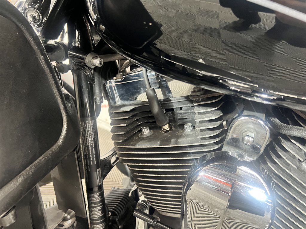 2014 Harley-davidson Electra Glide Ultra Limited - $12,000