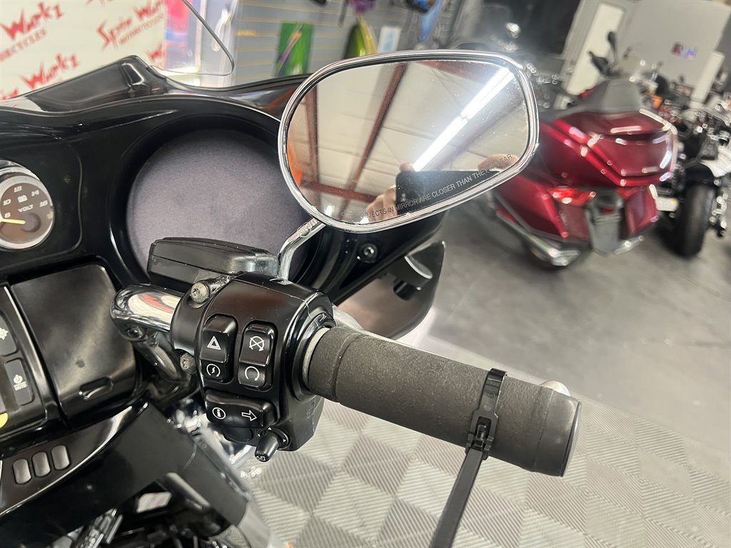 2014 Harley-davidson Electra Glide Ultra Limited - $12,000