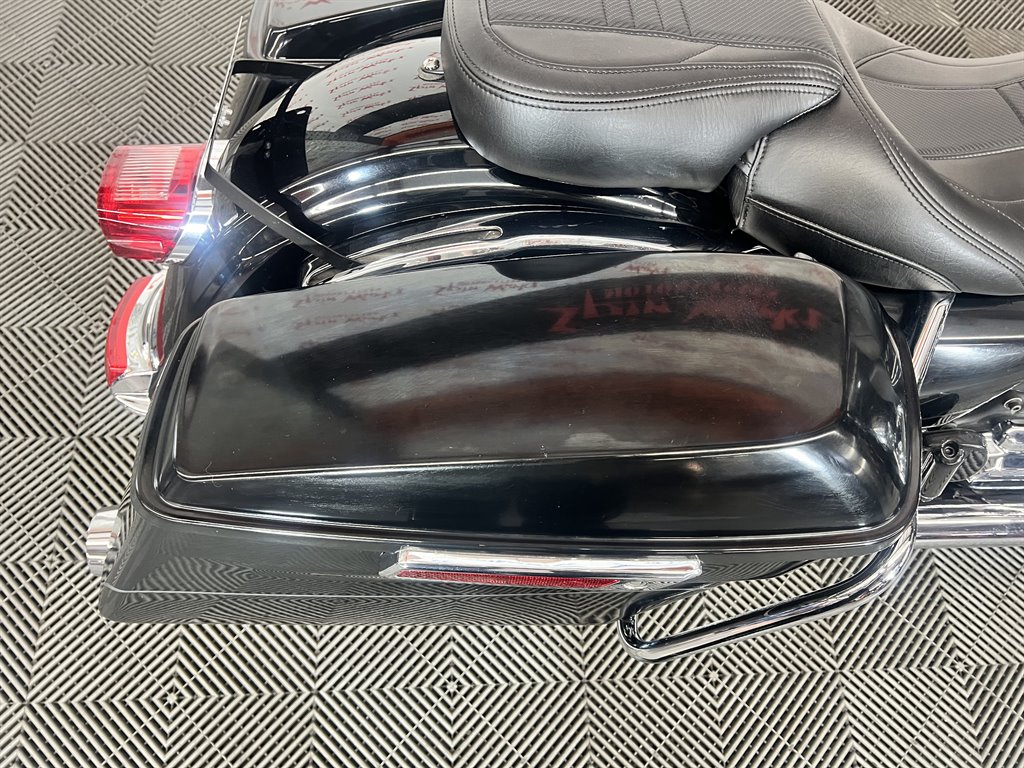 2014 Harley-davidson Electra Glide Ultra Limited - $12,000